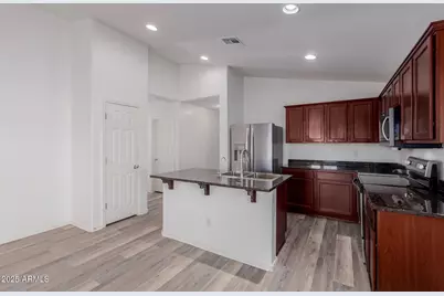 231 S 197th Avenue, Buckeye, AZ 85326 - Photo 4