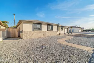 5827 W Rosewood Ln, Phoenix, AZ 85031 - Photo 2