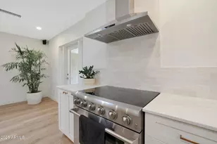 2226 E Fairmount Ave, Phoenix, AZ 85016 - Photo 10