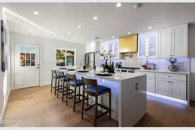 7424 E Cambridge Avenue, Scottsdale, AZ 85257 - Photo 10