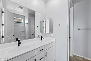 613 E Elm Ln, Avondale, AZ 85323 - Photo 22