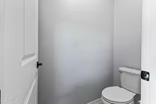 613 E Elm Ln, Avondale, AZ 85323 - Photo 24