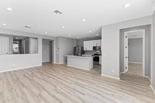 613 E Elm Ln, Avondale, AZ 85323 - Photo 18