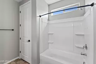 613 E Elm Ln, Avondale, AZ 85323 - Photo 24