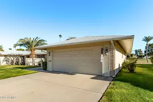 10630 W Tropicana Cir, Sun City, AZ 85351 - Photo 4