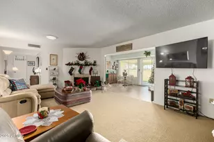 10630 W Tropicana Cir, Sun City, AZ 85351 - Photo 8