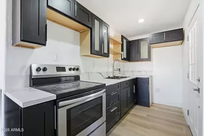 1137 W Mohave Street, Phoenix, AZ 85007 - Photo 8