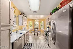 19420 N Westbrook Pkwy, Peoria, AZ 85382 - Photo 14