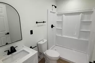 1831 N 74th Ln, Phoenix, AZ 85035 - Photo 16