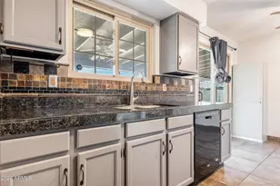 964 W Hackamore St, Mesa, AZ 85201 - Photo 10