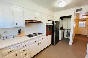 10343 W Peoria Ave, Sun City, AZ 85351 - Photo 8