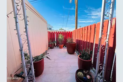 10343 W Peoria Avenue, Sun City, AZ 85351 - Photo 14