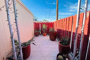 10343 W Peoria Ave, Sun City, AZ 85351 - Photo 14