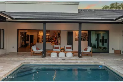 8002 N Ironwood Drive, Paradise Valley, AZ 85253 - Photo 2