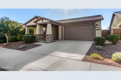 19951 W Glenrosa Avenue, Litchfield Park, AZ 85340 - Photo 2