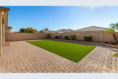 19951 W Glenrosa Avenue, Litchfield Park, AZ 85340 - Photo 4