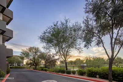 15802 N 71st Street #452, Scottsdale, AZ 85254 - Photo 44