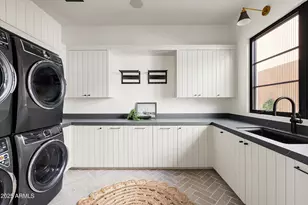 5715 E Monterosa St, Phoenix, AZ 85018 - Photo 36