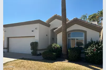 3334 N 42nd Street, Phoenix, AZ 85018 - Photo 1