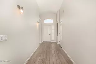 3334 N 42nd St, Phoenix, AZ 85018 - Photo 4