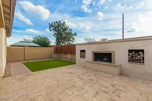 9895 W Via Del Sol, Peoria, AZ 85383 - Photo 48