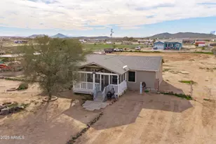 37531 W Pioneer St, Tonopah, AZ 85354 - Photo 4