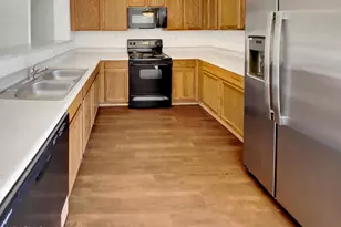 11535 W Schleifer Dr, Youngtown, AZ 85363 - Photo 2