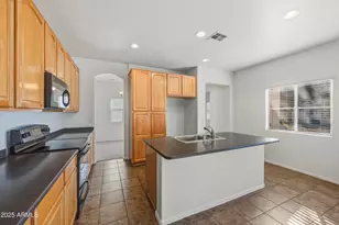 14165 W Country Gables Dr, Surprise, AZ 85379 - Photo 10