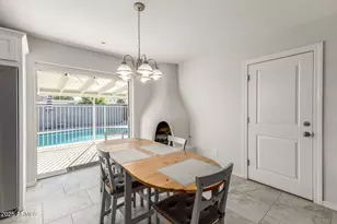 8311 E MacKenzie Dr, Scottsdale, AZ 85251 - Photo 6