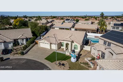 8736 W Tierra Buena Lane, Peoria, AZ 85382 - Photo 4