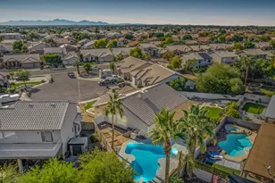 8736 W Tierra Buena Ln, Peoria, AZ 85382 - Photo 58