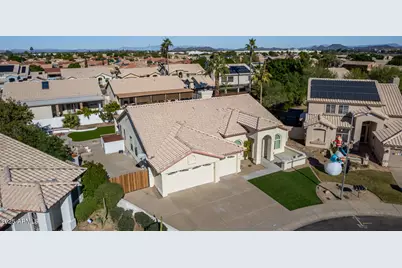 8736 W Tierra Buena Lane, Peoria, AZ 85382 - Photo 6