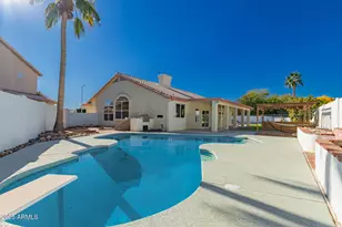 8736 W Tierra Buena Ln, Peoria, AZ 85382 - Photo 52