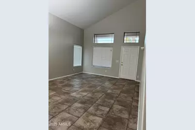 12713 W Hollyhock Drive, Avondale, AZ 85392 - Photo 2