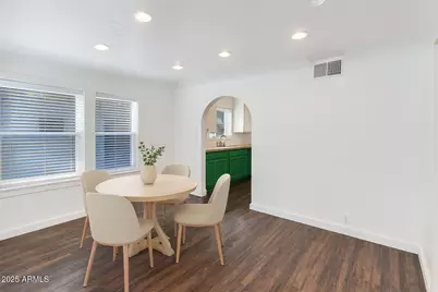 488 N Washington Street, Chandler, AZ 85225 - Photo 4