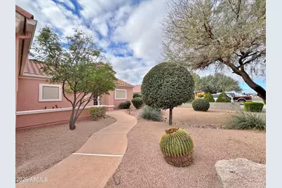 10551 W Monaco Boulevard, Arizona City, AZ 85123 - Photo 6