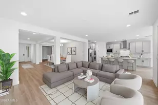 25100 N 171st Ave, Surprise, AZ 85387 - Photo 2