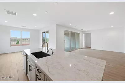 25100 N 171st Avenue, Surprise, AZ 85387 - Photo 18