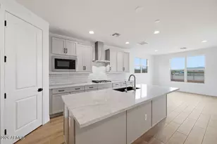 25100 N 171st Ave, Surprise, AZ 85387 - Photo 22