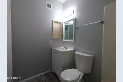 6302 N 64th Drive #14, Glendale, AZ 85301 - Photo 8