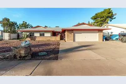 2202 E Hampton Avenue, Mesa, AZ 85204 - Photo 2
