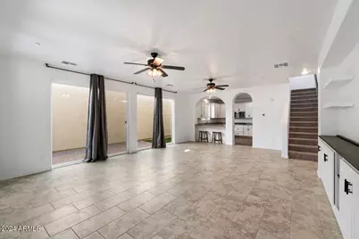 12318 W Cactus Blossom Trail, Peoria, AZ 85383 - Photo 2