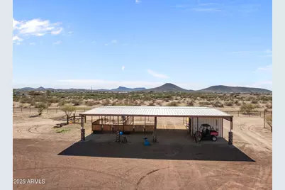 52218 N Forepaugh Peak Road, Wickenburg, AZ 85390 - Photo 8