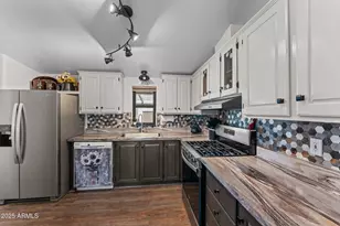 52218 N Forepaugh Peak Rd, Wickenburg, AZ 85390 - Photo 24