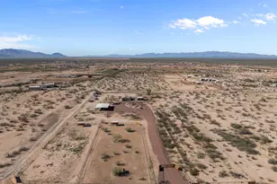 52218 N Forepaugh Peak Rd, Wickenburg, AZ 85390 - Photo 4