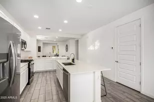 9504 W Sells Dr, Phoenix, AZ 85037 - Photo 12