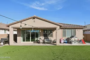 2333 E Meadowview Dr, Gilbert, AZ 85298 - Photo 34