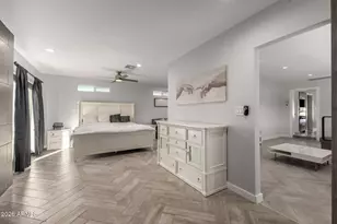 2402 N 37th St, Phoenix, AZ 85008 - Photo 14