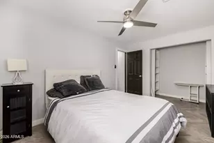 2402 N 37th St, Phoenix, AZ 85008 - Photo 28