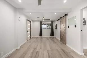 2402 N 37th St, Phoenix, AZ 85008 - Photo 24